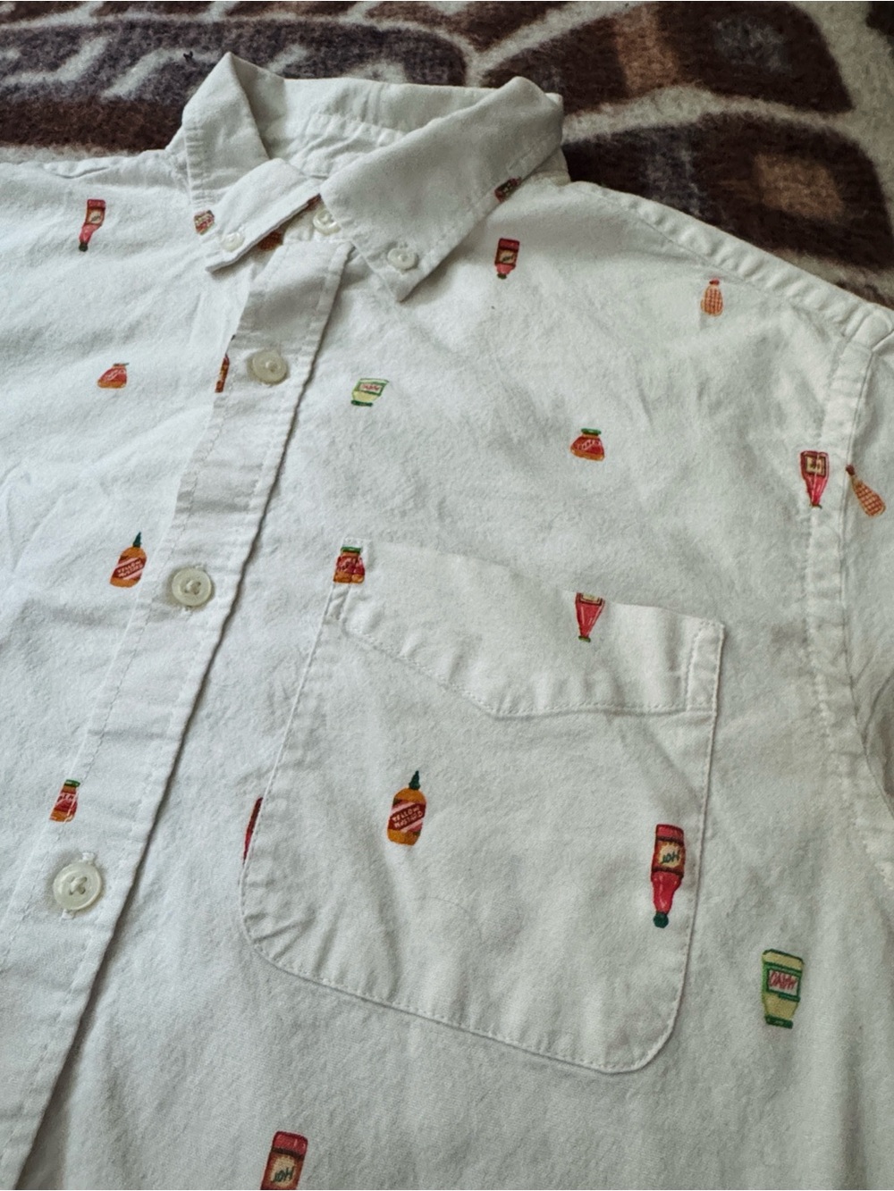 Button-Down BBQ Shirt - Ketchup & Hot Sauce Print - Slim Fit with Short-Sleeve